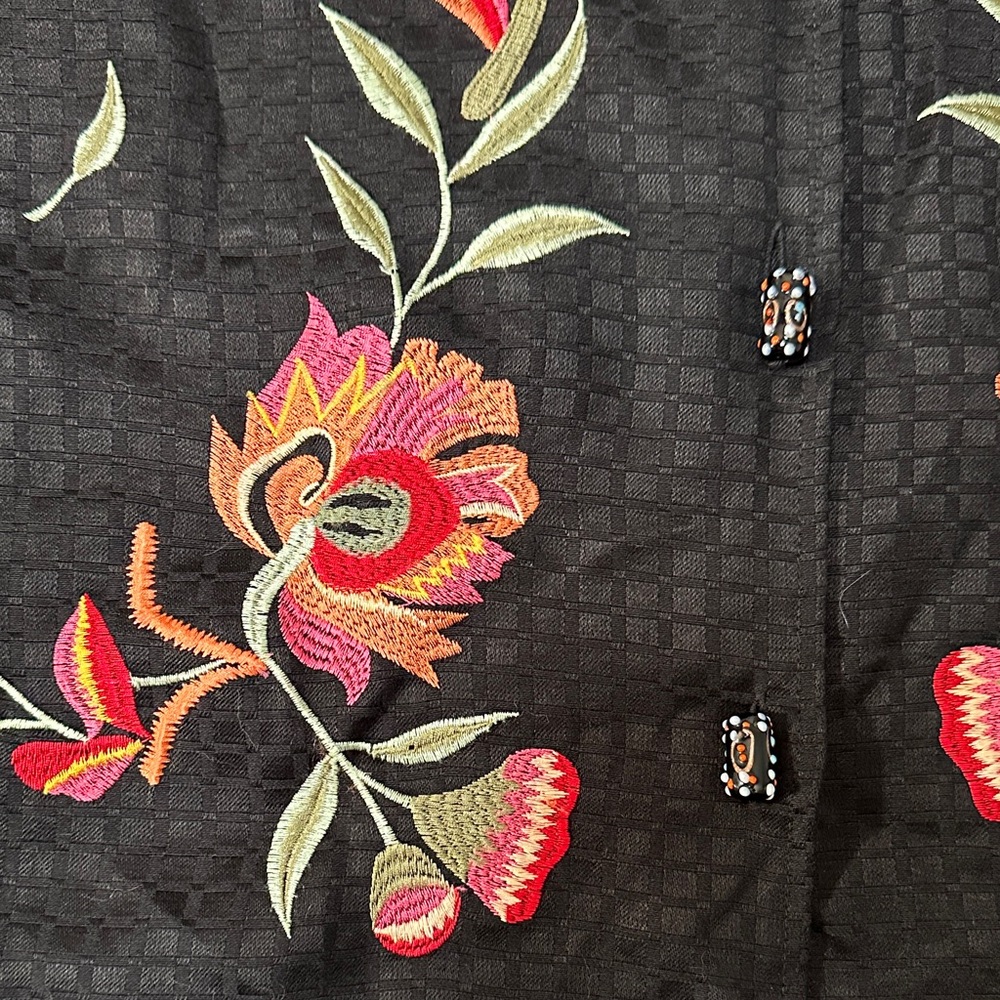 Maggie Barnes Black Jacket with Floral Embroidery - Picture 3 of 6
